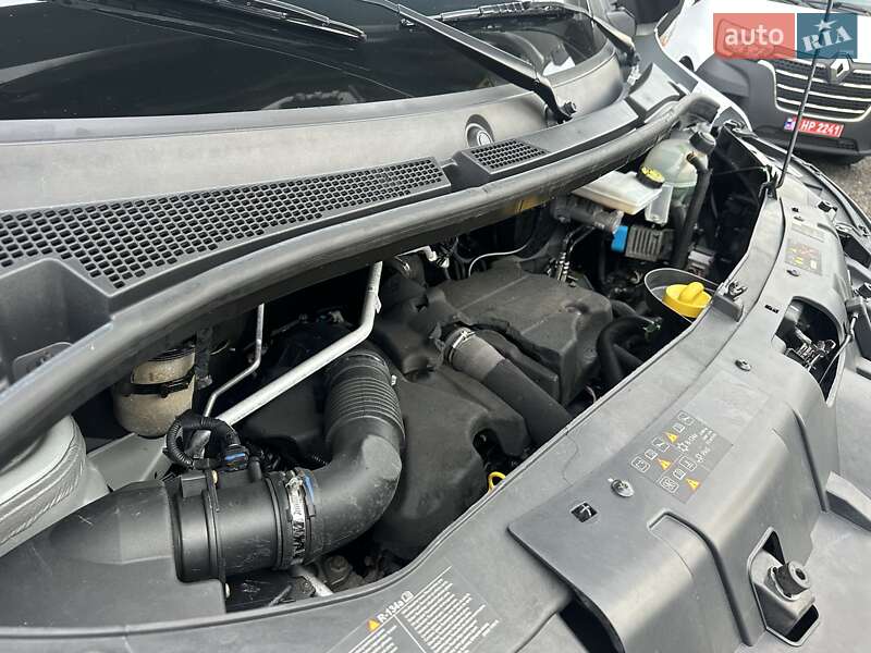Вантажний фургон Renault Master 2022 в Ковелі