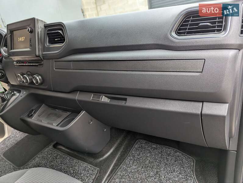 Вантажний фургон Renault Master 2020 в Дубні фото 37 Вантажний фургон Renault Master 2020 в Дубні