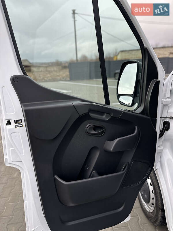 Вантажний фургон Renault Master 2021 в Дубні фото 39 Вантажний фургон Renault Master 2021 в Дубні