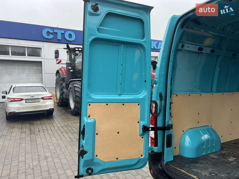 Грузовой фургон Renault Master 2020 в Радомышле фото 31 Грузовой фургон Renault Master 2020 в Радомышле