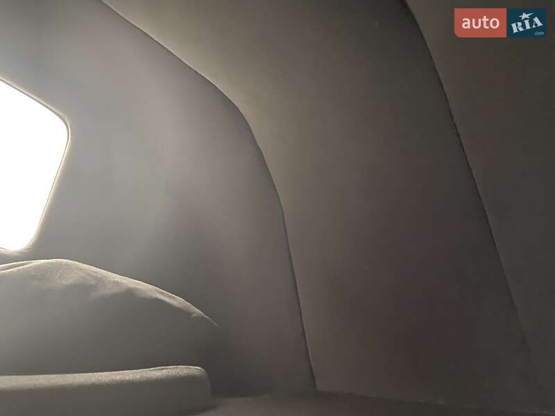 Грузовой фургон Renault Master 2022 в Киеве фото 26 Грузовой фургон Renault Master 2022 в Киеве