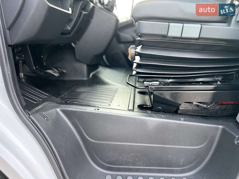 Вантажний фургон Renault Master 2021 в Дубні фото 30 Вантажний фургон Renault Master 2021 в Дубні