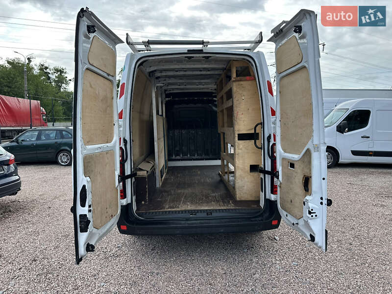 Вантажний фургон Renault Master 2021 в Рівному