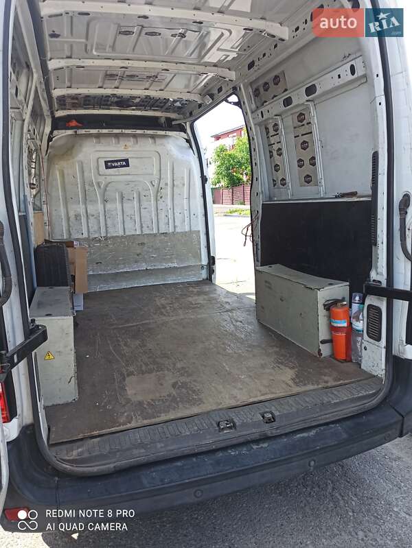 Вантажний фургон Renault Master 2013 в Києві