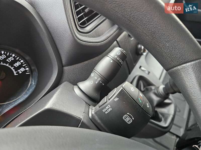 Мікроавтобус вантажний (до 3,5т) Renault Master 2021 в Бердичеві