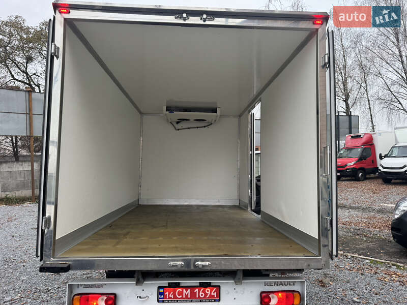 Другие грузовики Renault Master 2016 в Ровно