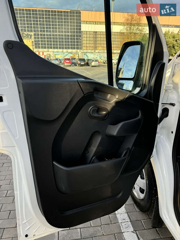 Грузовой фургон Renault Master 2020 в Луцке фото 11 Грузовой фургон Renault Master 2020 в Луцке