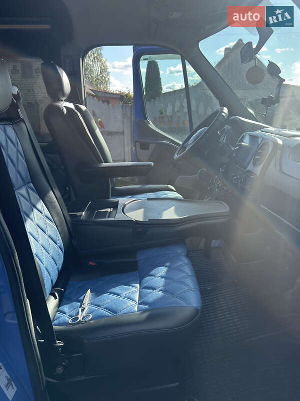 Мінівен Renault Master 2016 в Старій Вижівці