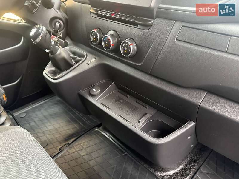 Тентованый Renault Master 2021 в Днепре