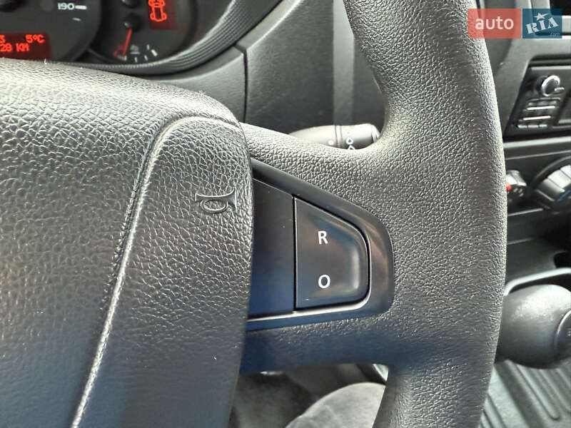 Грузовой фургон Renault Master 2018 в Дубно фото 31 Грузовой фургон Renault Master 2018 в Дубно