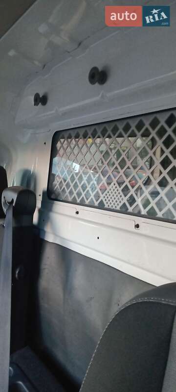 Грузопассажирский фургон Renault Master 2012 в Киеве