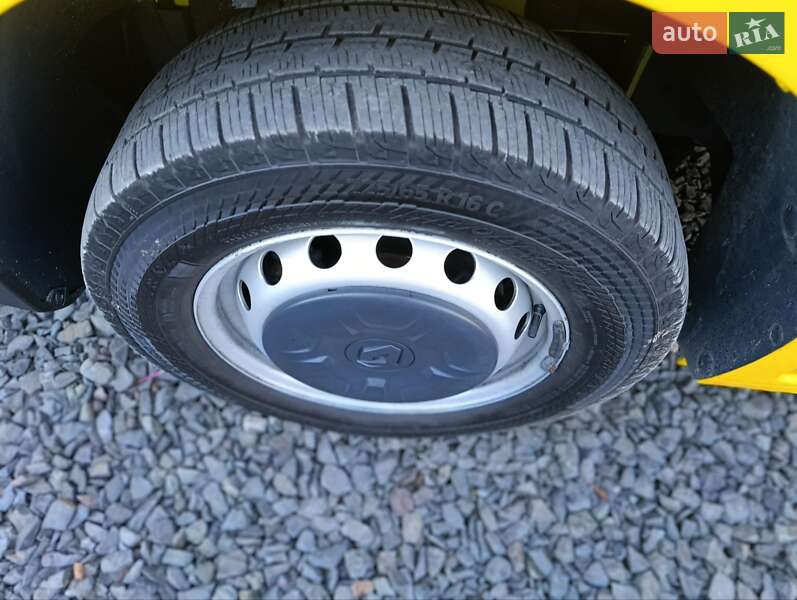 Вантажний фургон Renault Master 2022 в Києві фото 41 Вантажний фургон Renault Master 2022 в Києві