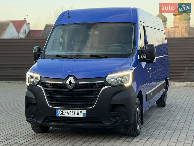 Вантажний фургон Renault Master 2022 в Дубні