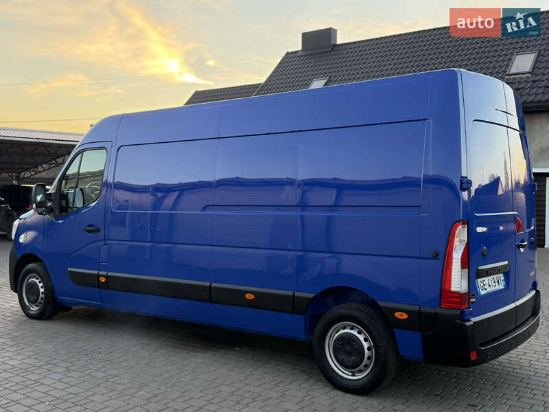Вантажний фургон Renault Master 2022 в Дубні