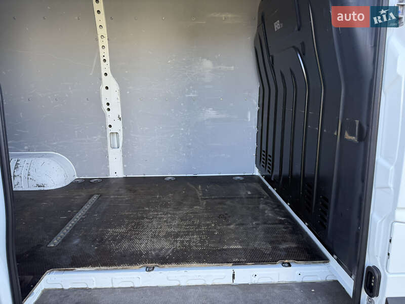 Грузовой фургон Renault Master 2017 в Луцке фото 32 Грузовой фургон Renault Master 2017 в Луцке
