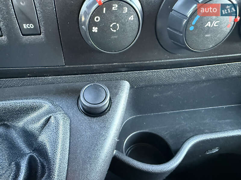 Грузовой фургон Renault Master 2017 в Луцке фото 50 Грузовой фургон Renault Master 2017 в Луцке