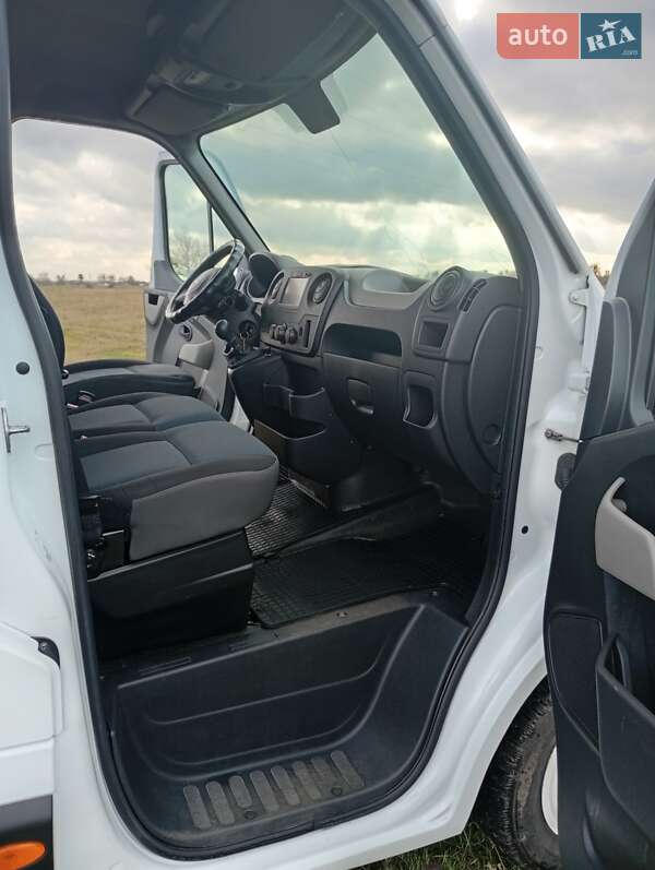 Мікроавтобус вантажний (до 3,5т) Renault Master 2016 в Богодухіву фото 11 Мікроавтобус вантажний (до 3,5т) Renault Master 2016 в Богодухіву