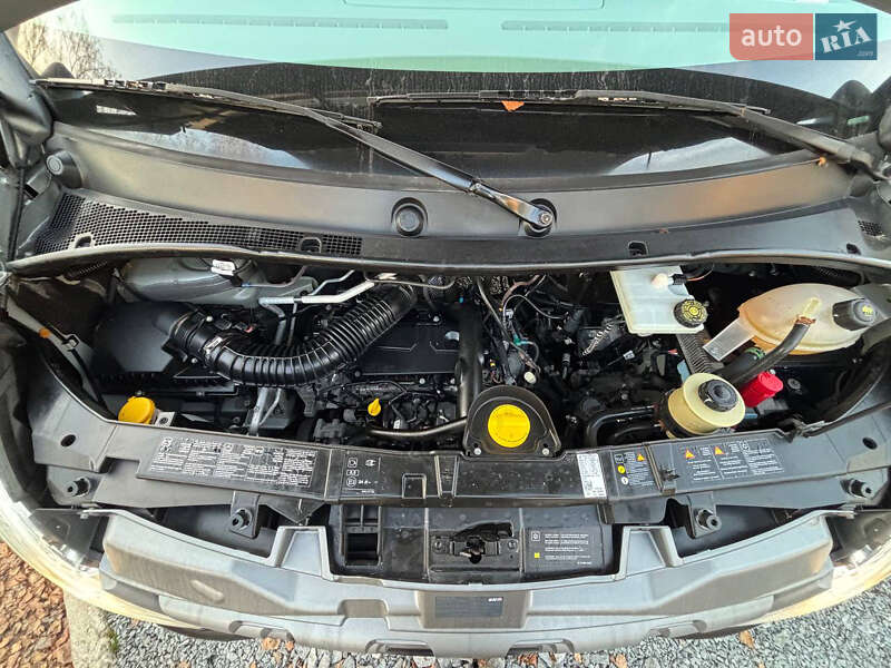 Вантажний фургон Renault Master 2014 в Рівному фото 15 Вантажний фургон Renault Master 2014 в Рівному