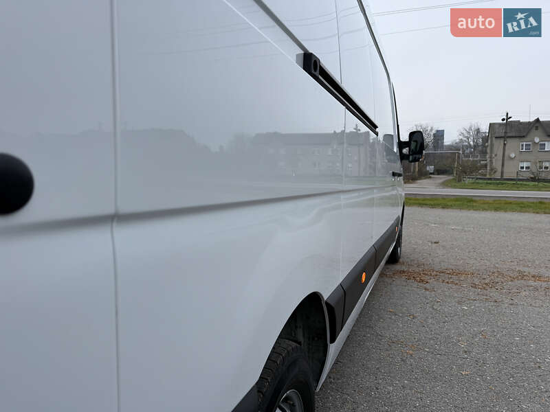 Грузовой фургон Renault Master 2023 в Дубно
