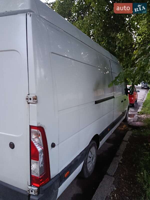 Грузовой фургон Renault Master 2013 в Виннице