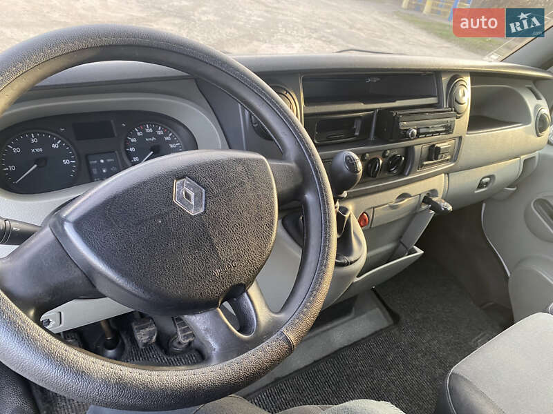 Інші вантажівки Renault Master 2005 в Обухові