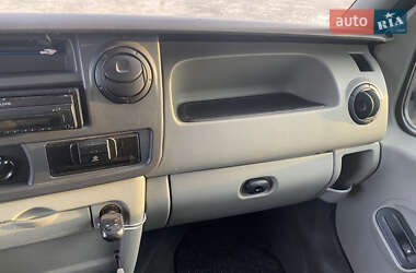 Інші вантажівки Renault Master 2005 в Обухові