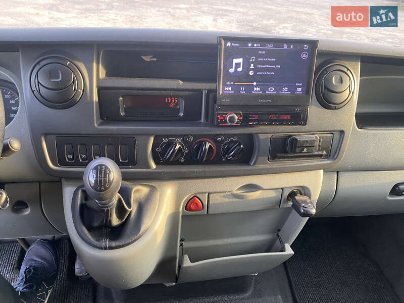 Інші вантажівки Renault Master 2005 в Обухові