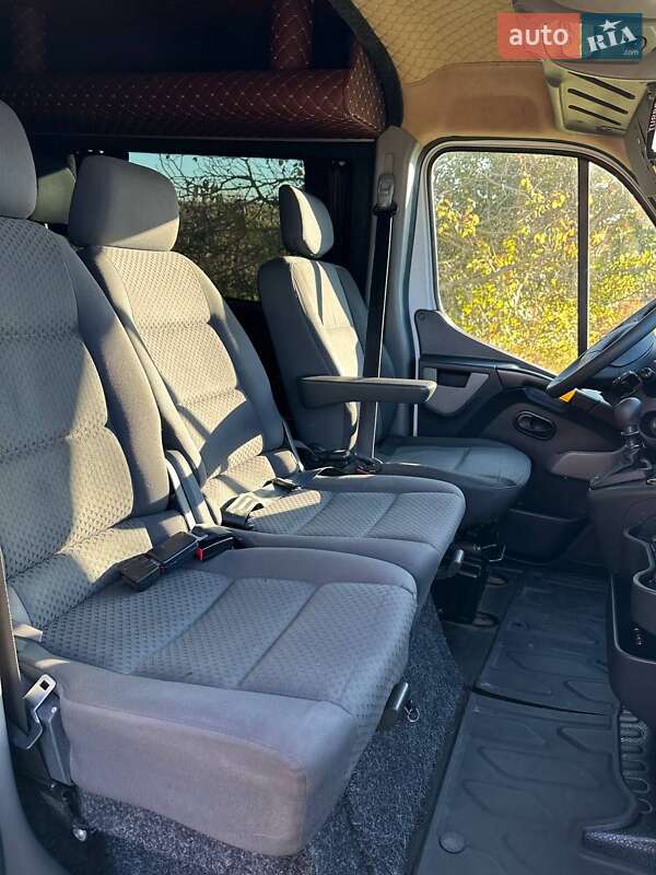 Микроавтобус Renault Master 2019 в Городке