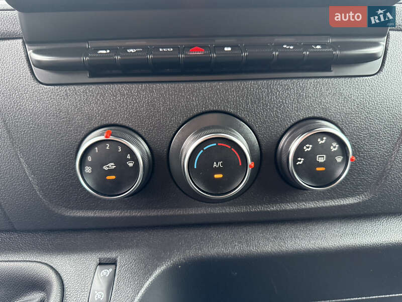 Вантажний фургон Renault Master 2023 в Києві