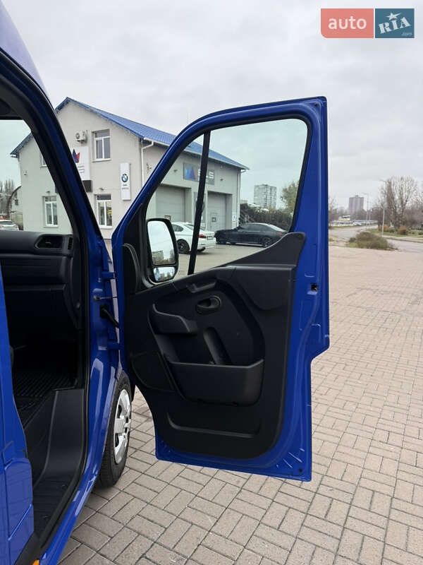 Вантажний фургон Renault Master 2023 в Києві