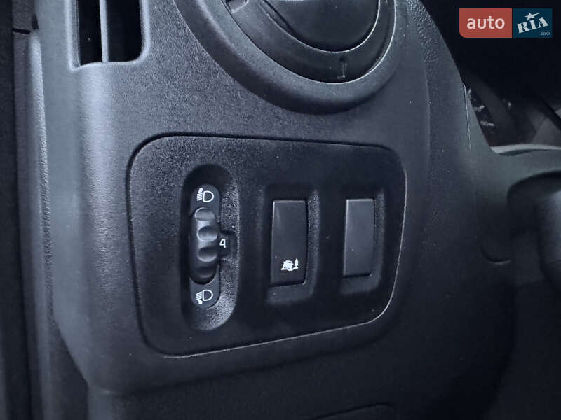 Тентованый Renault Master 2016 в Дубно
