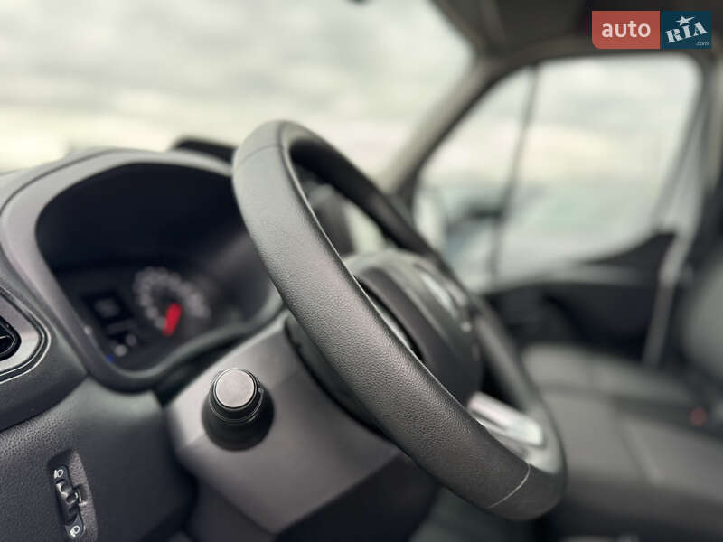 Грузовой фургон Renault Master 2021 в Киеве