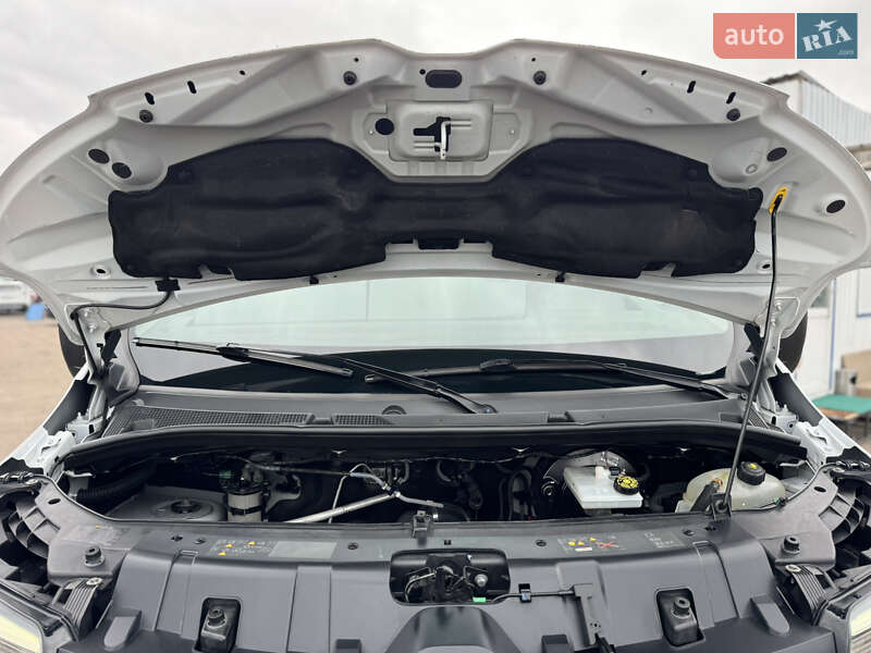 Грузовой фургон Renault Master 2021 в Киеве