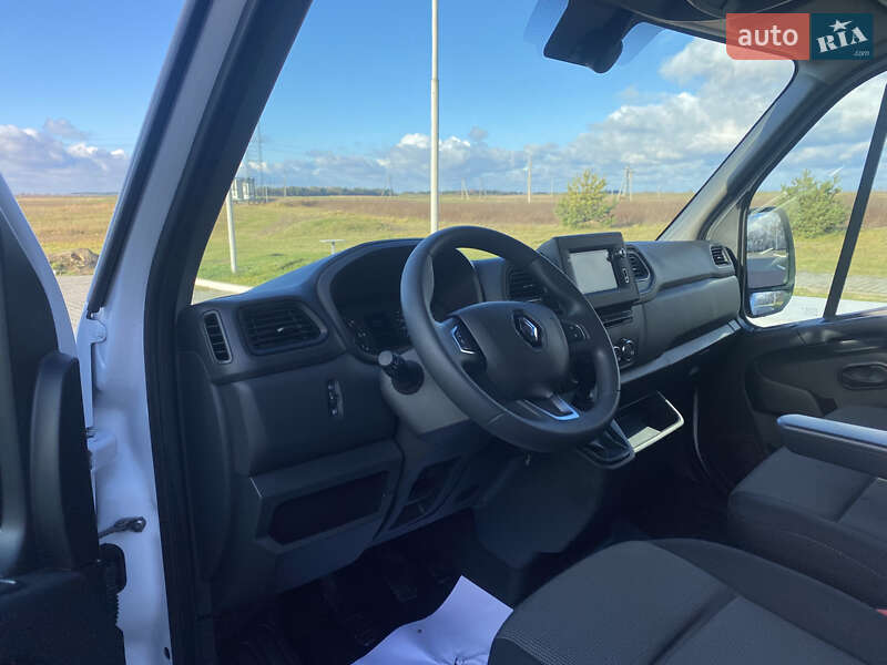 Вантажний фургон Renault Master 2022 в Луцьку