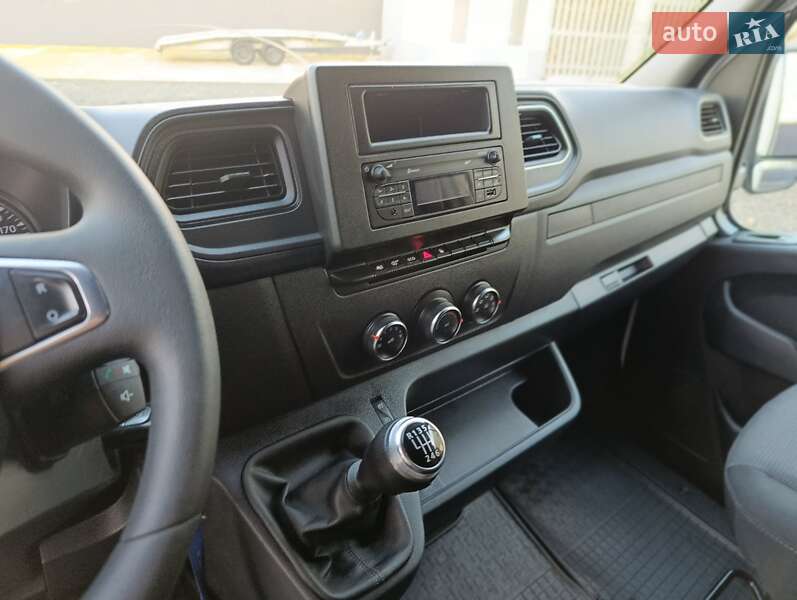 Борт Renault Master 2022 в Києві