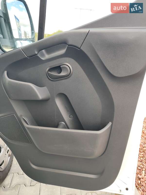 Тентований Renault Master 2021 в Києві фото 5 Тентований Renault Master 2021 в Києві