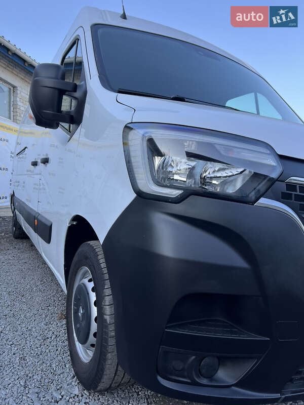 Грузовой фургон Renault Master 2023 в Ровно