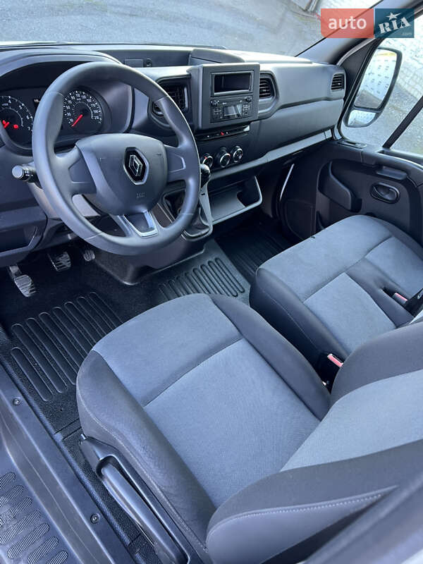 Грузовой фургон Renault Master 2023 в Ровно