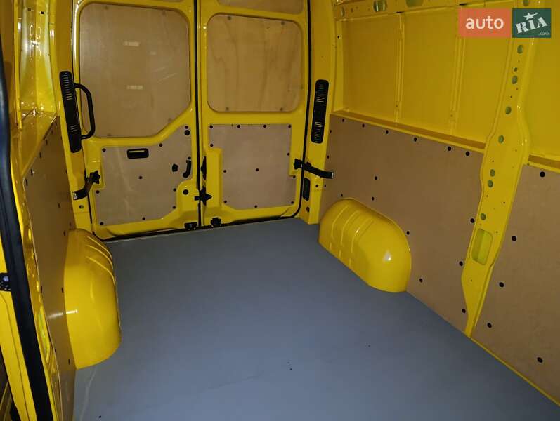 Вантажний фургон Renault Master 2021 в Києві фото 19 Вантажний фургон Renault Master 2021 в Києві