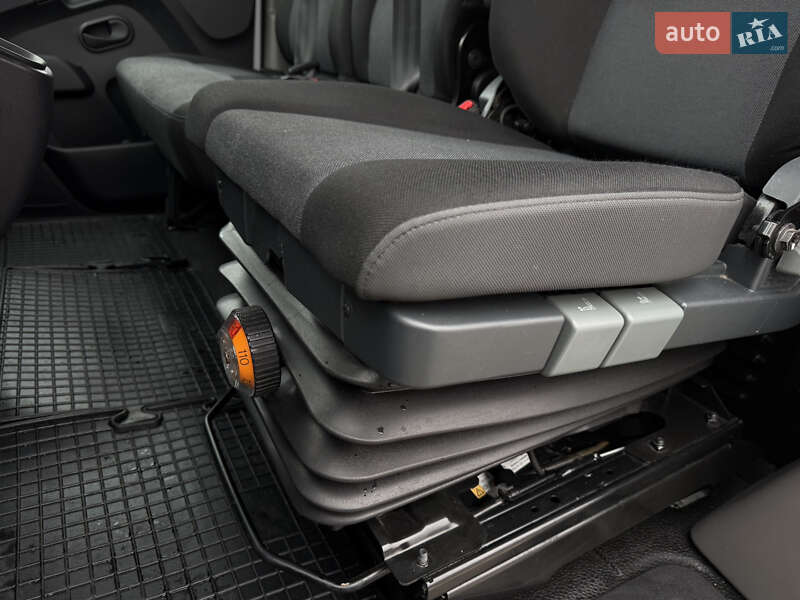 Грузовой фургон Renault Master 2022 в Дубно