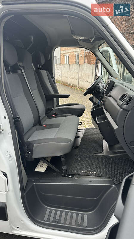 Грузовой фургон Renault Master 2020 в Луцке
