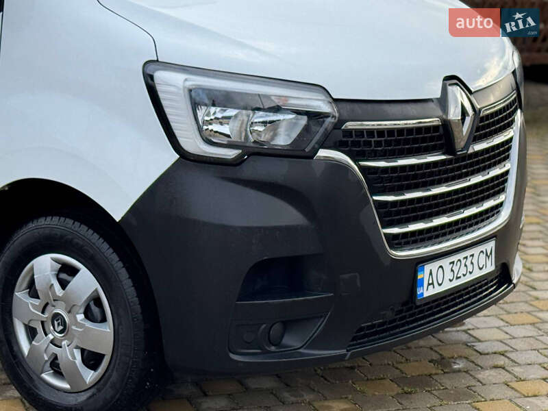 Тентованый Renault Master 2020 в Иршаве