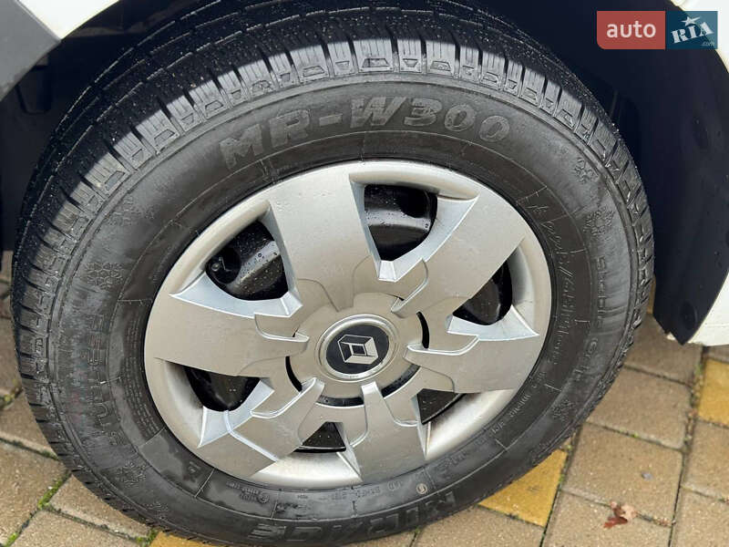 Тентованый Renault Master 2020 в Иршаве