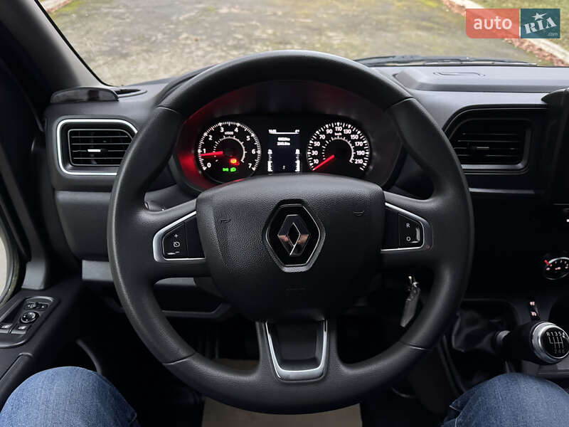 Грузовой фургон Renault Master 2021 в Корце