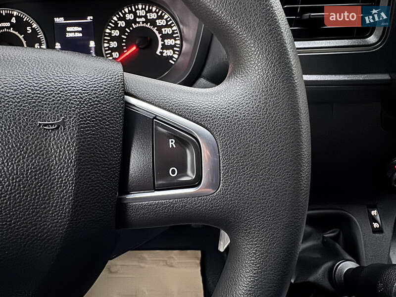 Грузовой фургон Renault Master 2021 в Корце