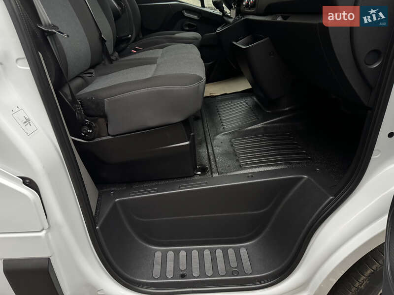 Грузовой фургон Renault Master 2021 в Корце