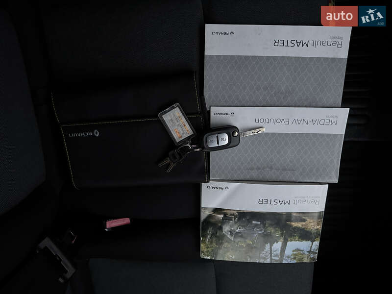 Грузовой фургон Renault Master 2021 в Корце