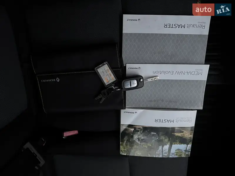 Грузовой фургон Renault Master 2021 в Корце документ