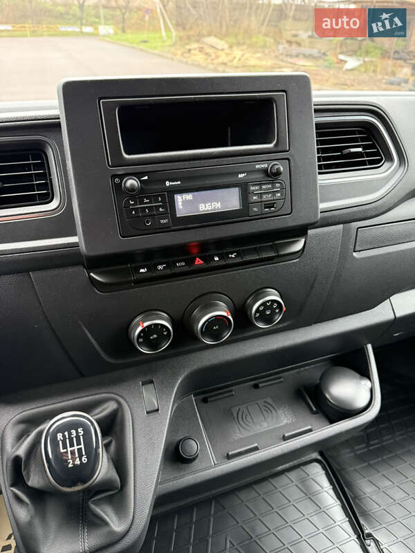 Грузовой фургон Renault Master 2020 в Луцке