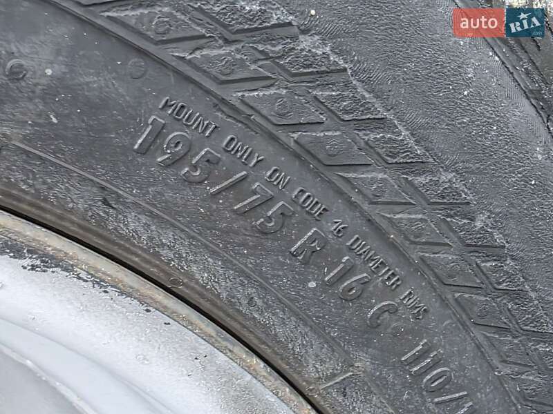 Грузовой фургон Renault Master 2019 в Тернополе